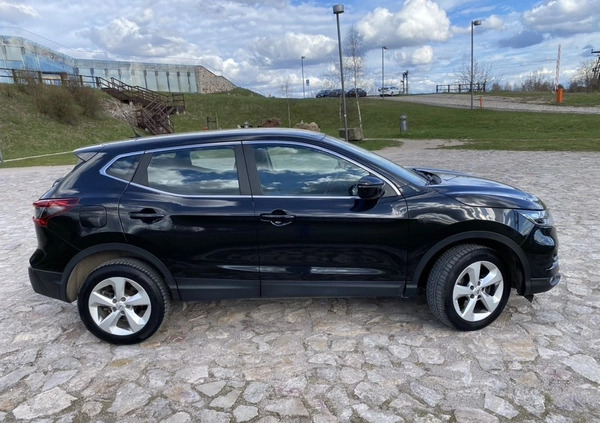 Nissan Qashqai cena 66000 przebieg: 70484, rok produkcji 2018 z Kielce małe 596